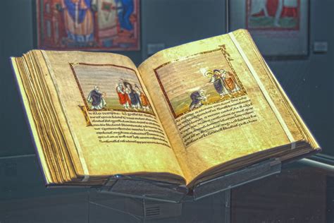 The Codex Egberti, Miniature Art Meets Medieval Majesty!